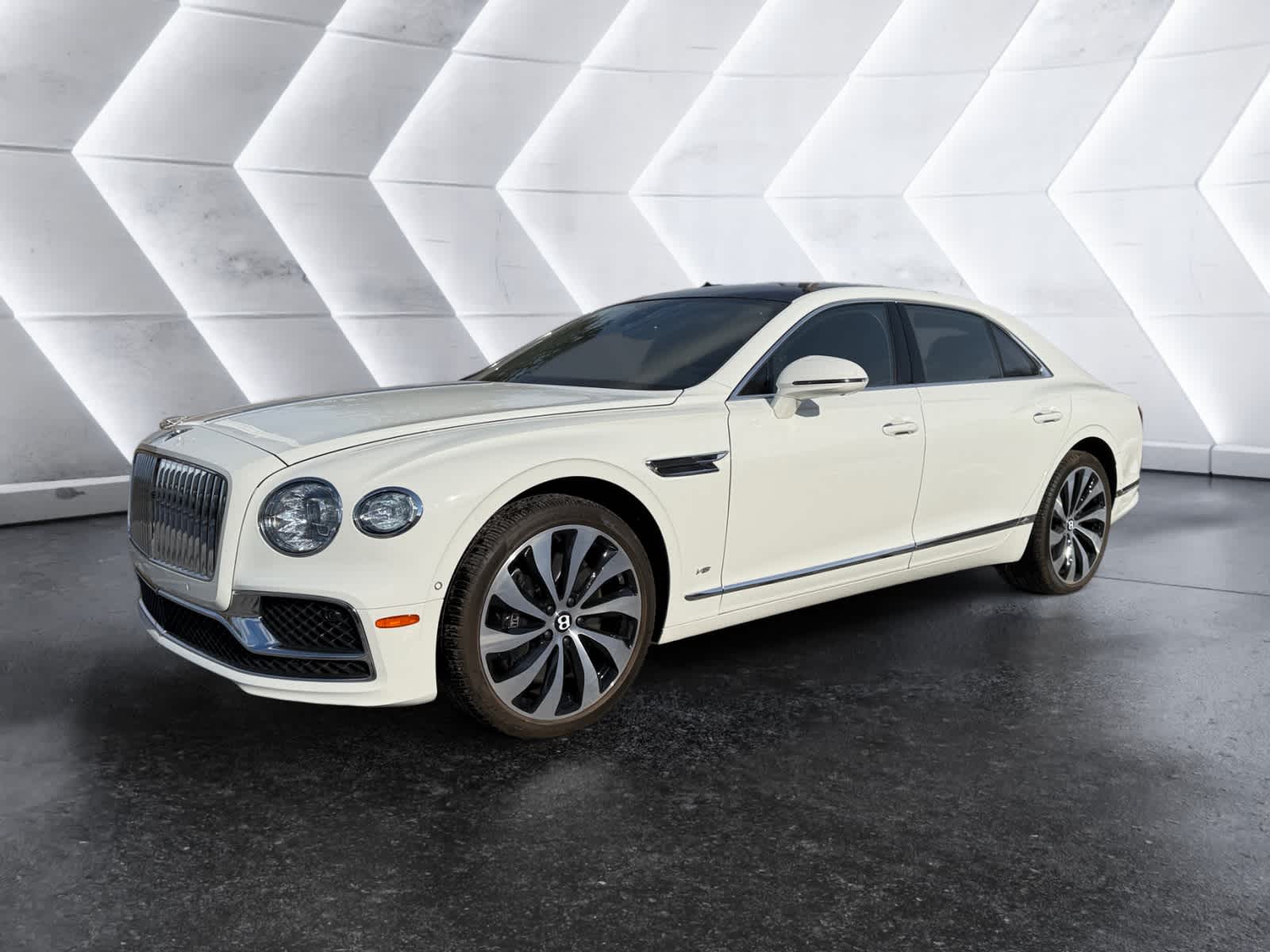 Certified 2022 Bentley Flying Spur Mulliner with VIN SCBBG6ZG1NC093689 for sale in Wayland, MA