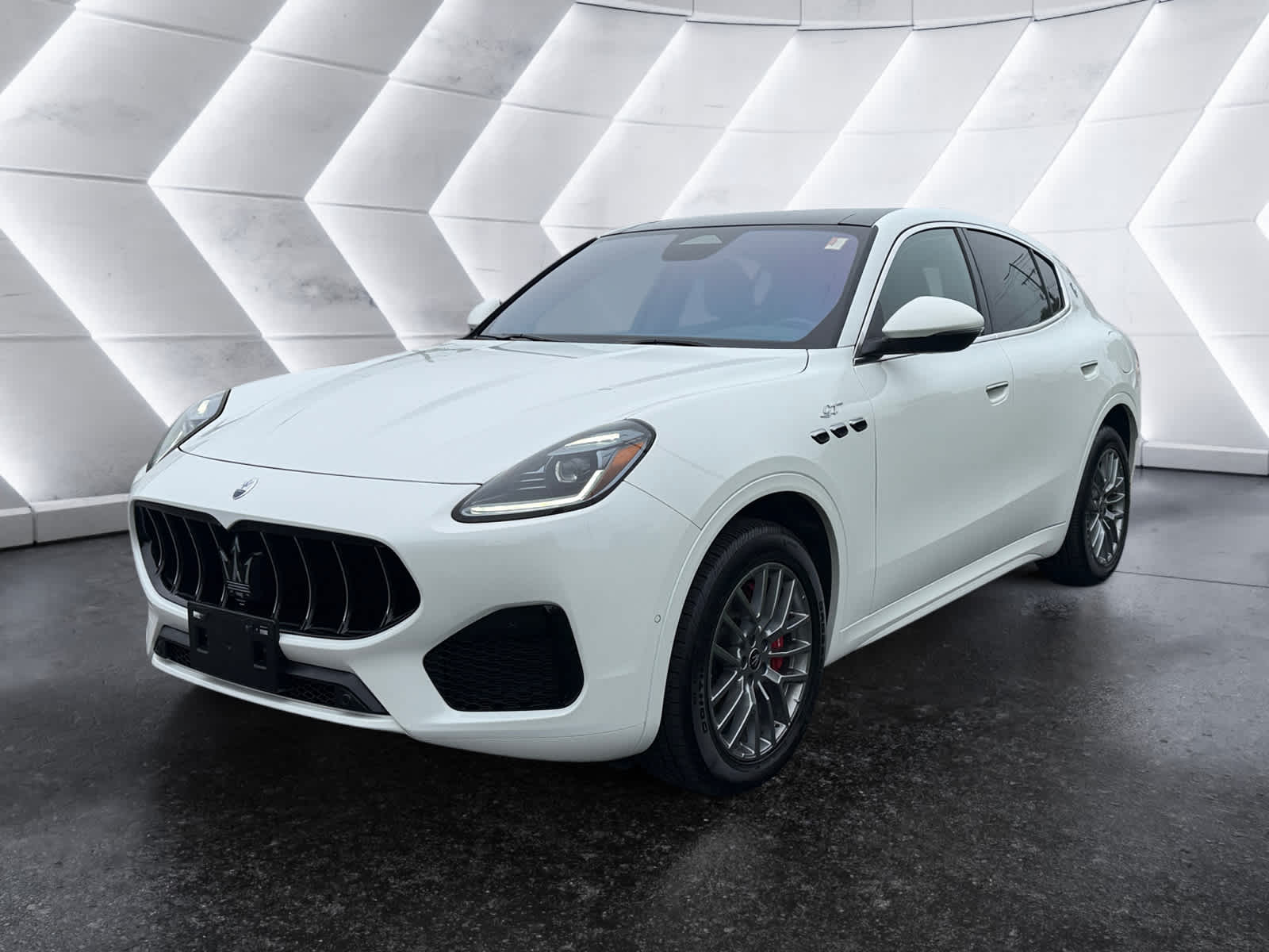 Used 2024 Maserati Grecale GT with VIN ZN6PMDAA3R7457762 for sale in Wayland, MA