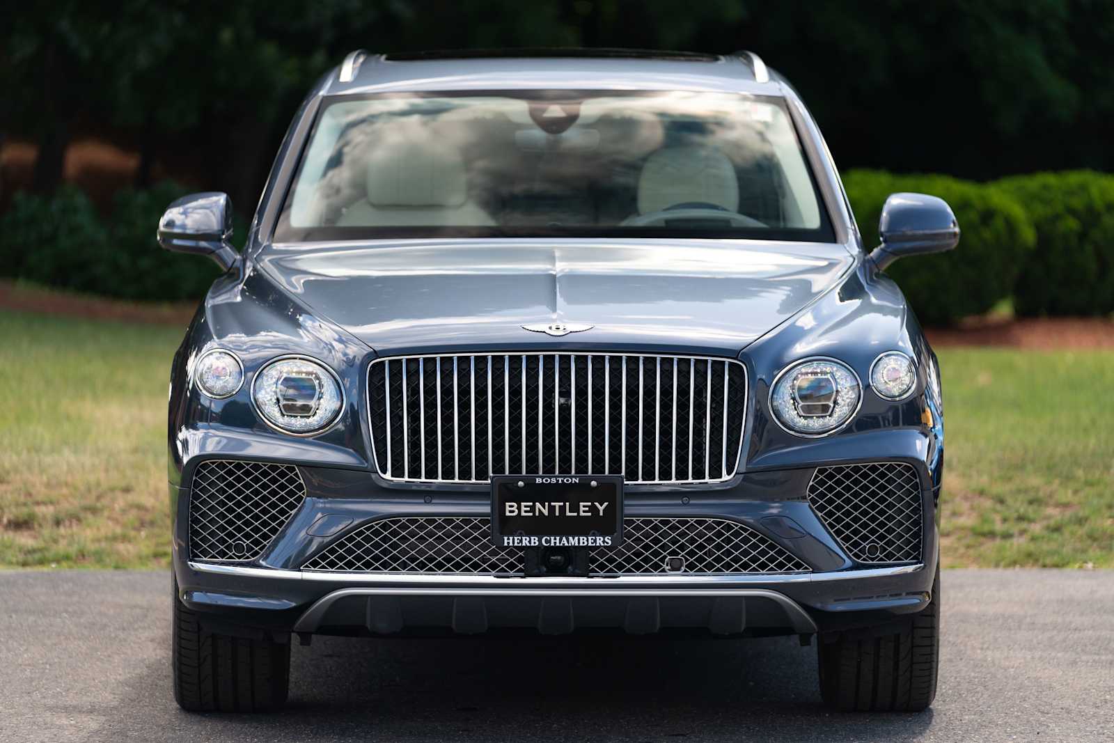 Used 2024 Bentley Bentayga Azure with VIN SJAHT2ZV8RC025083 for sale in Wayland, MA