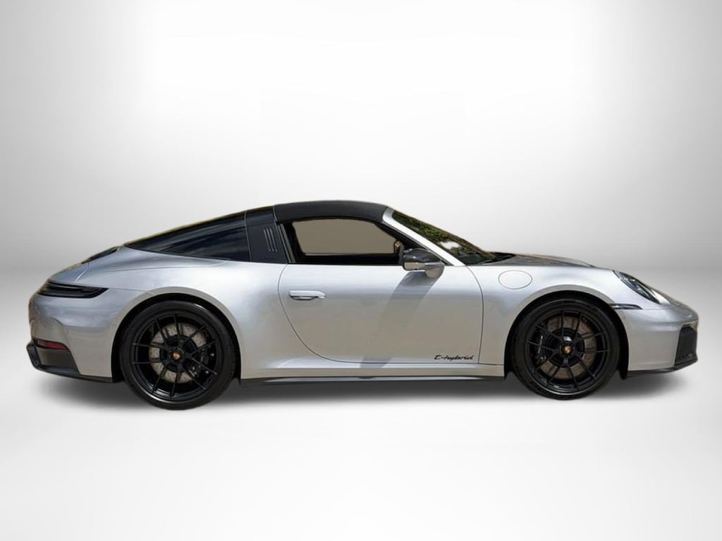 Used 2026 Porsche 911 4 GTS 2dr Car