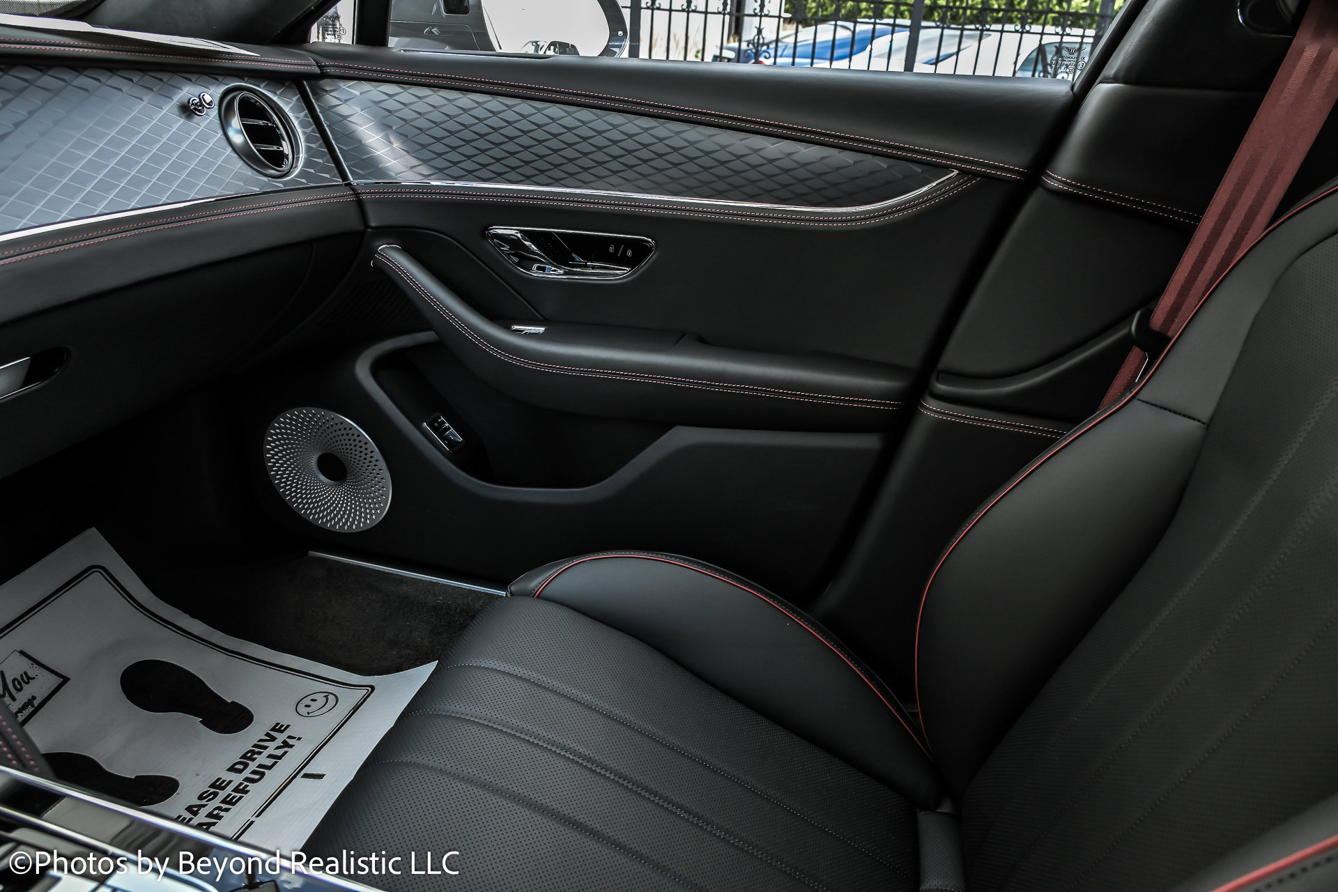 2025 Bentley Flying Spur - Photo 51