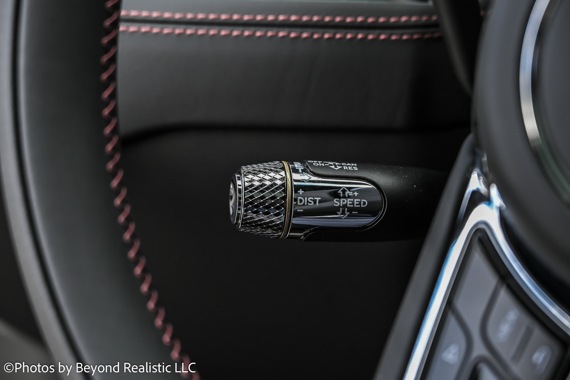 2025 Bentley Flying Spur - Photo 44