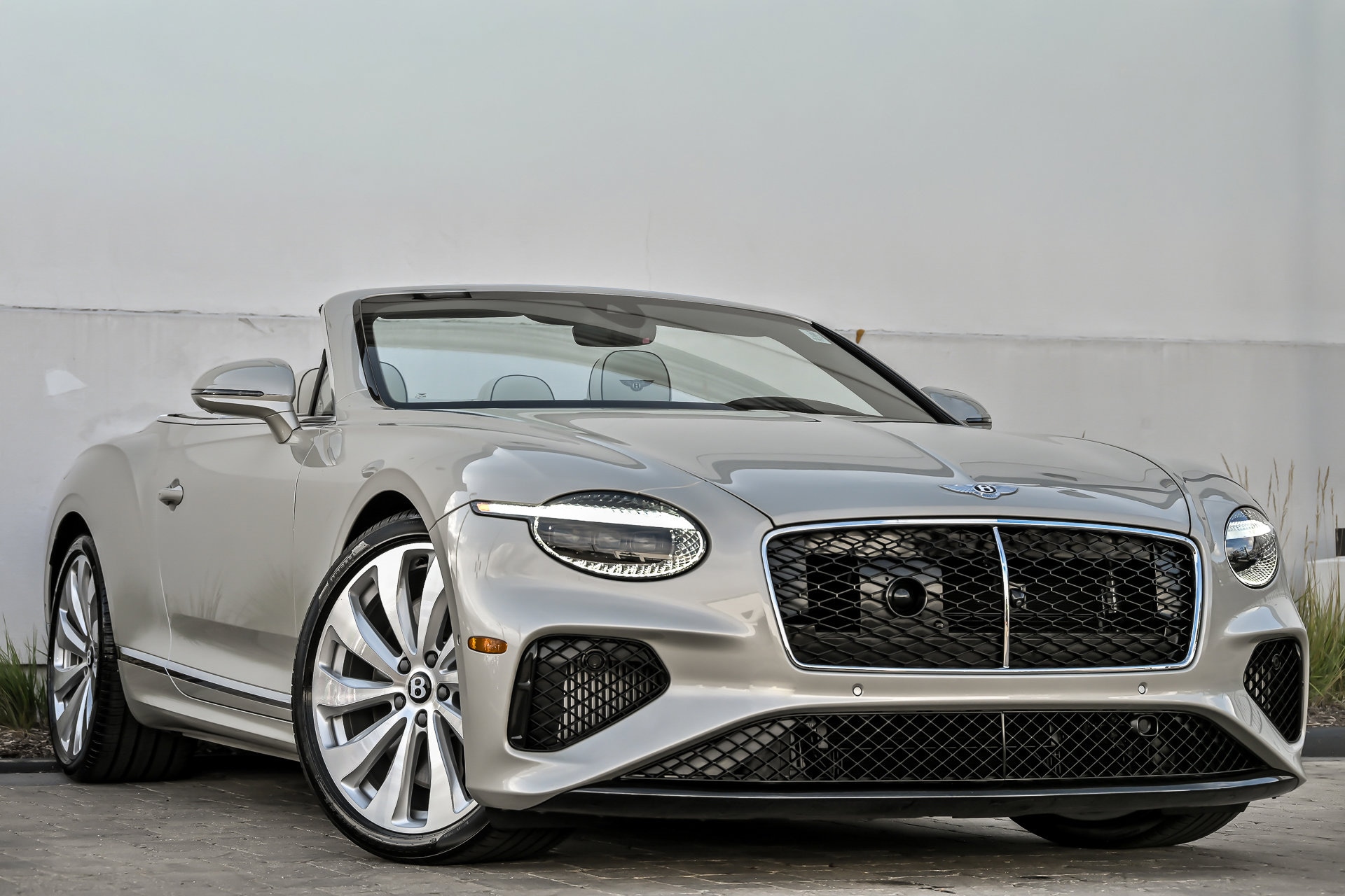 2026 Bentley Continental GT's photo