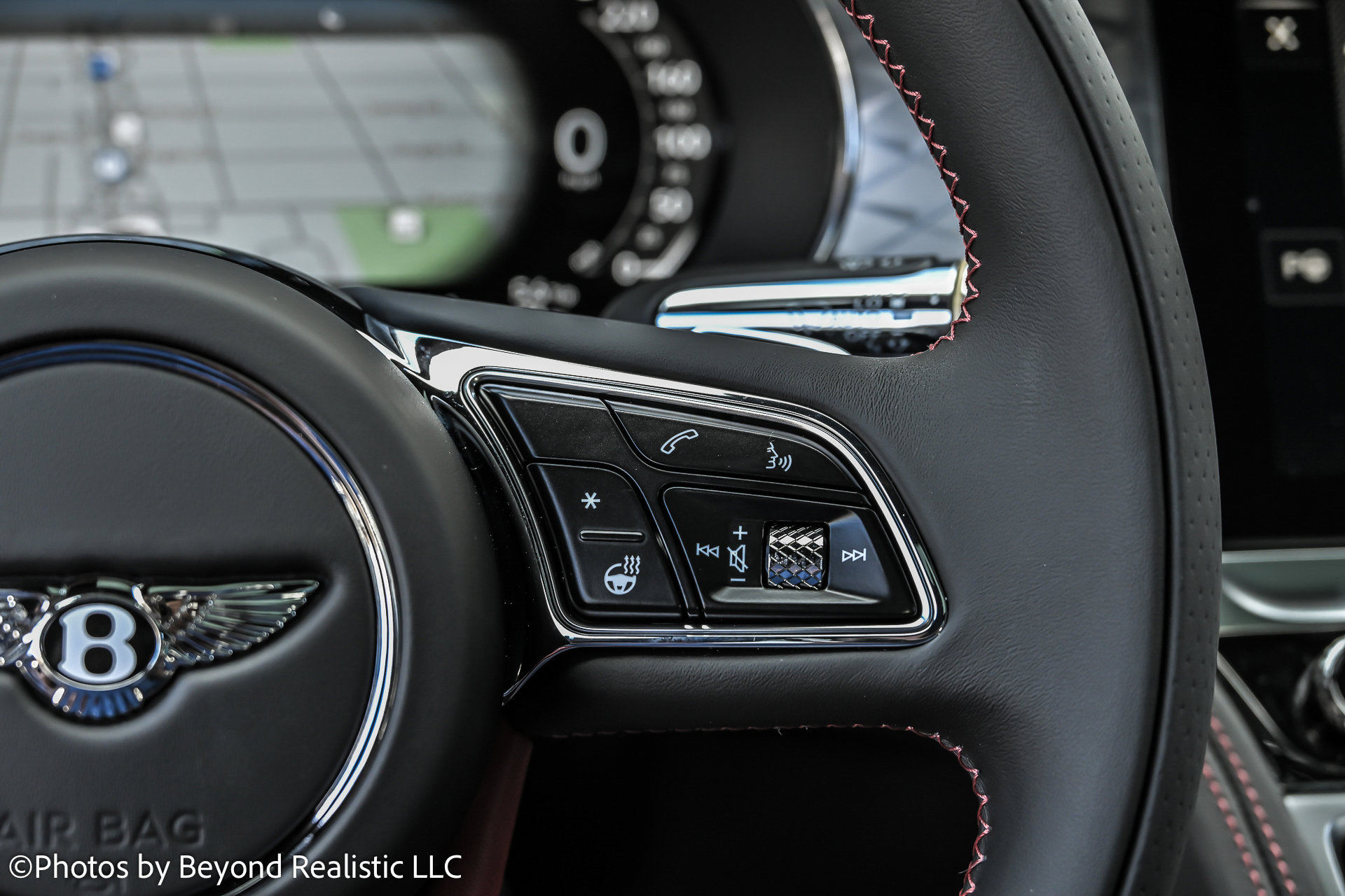 2025 Bentley Flying Spur - Photo 40