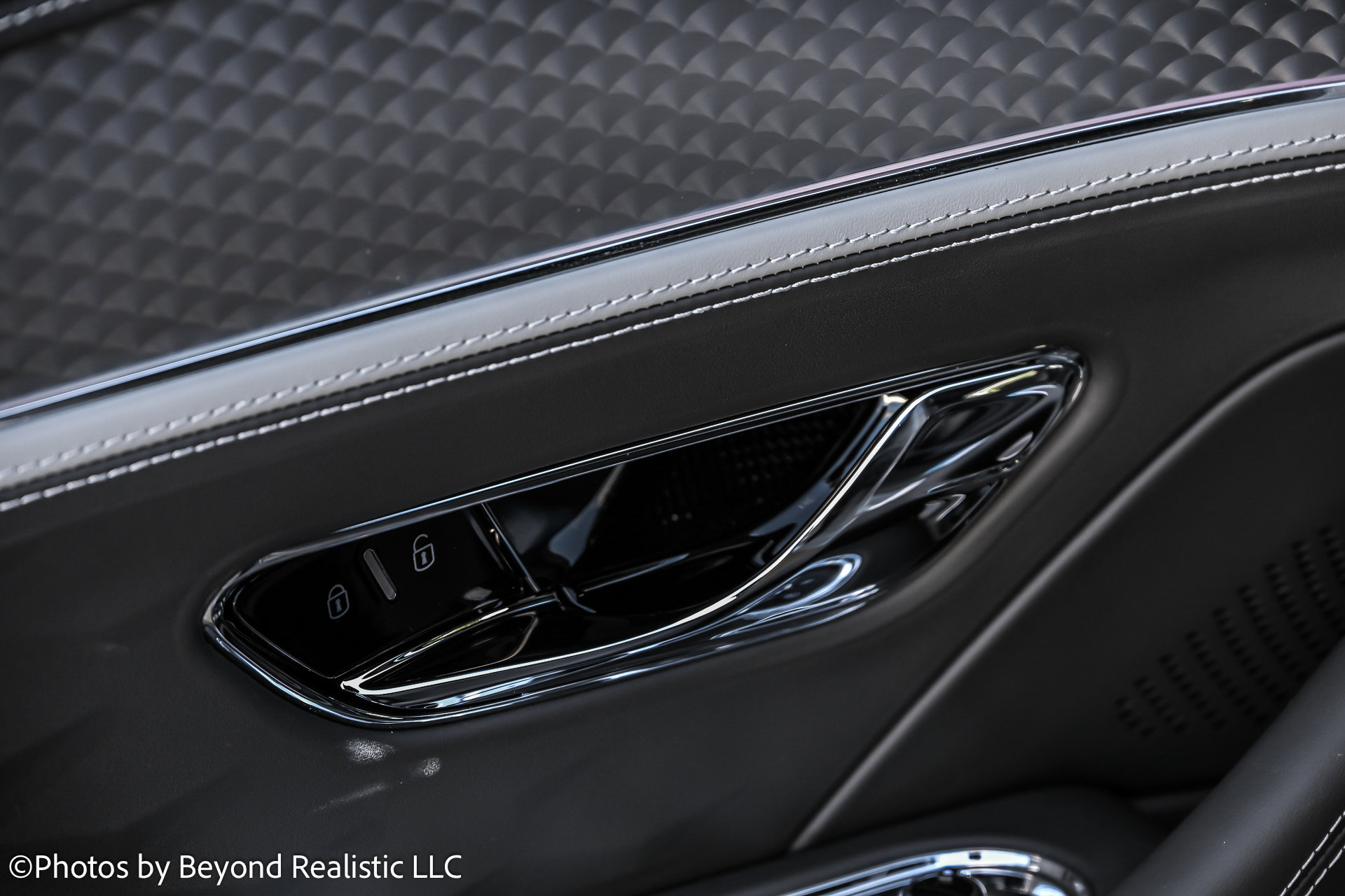 2025 Bentley Flying Spur Speed - Photo 21