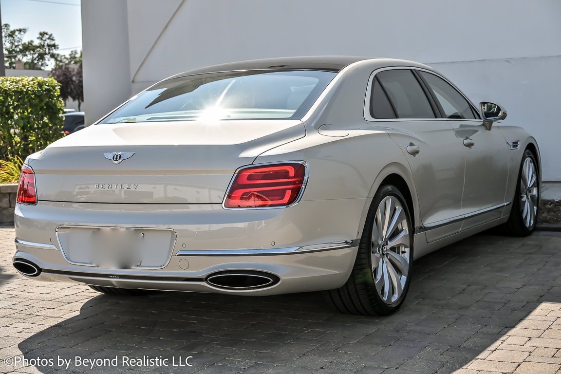 2026 Bentley Flying Spur Mulliner - Photo 12