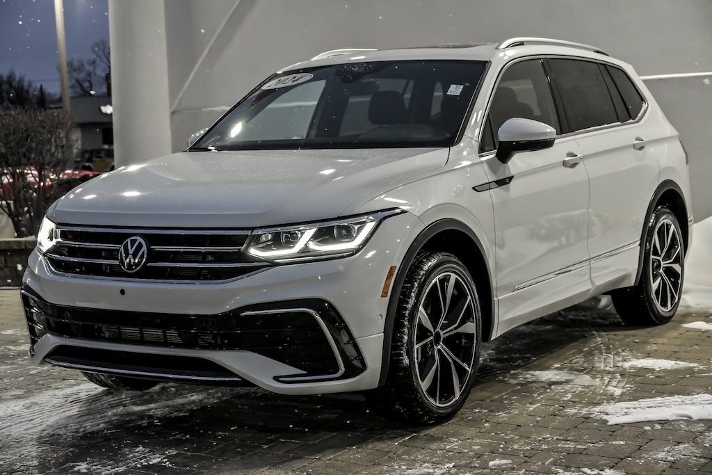 Used 2024 Volkswagen Tiguan SEL R-Line 2.0T SEL R-Line 4MOTION