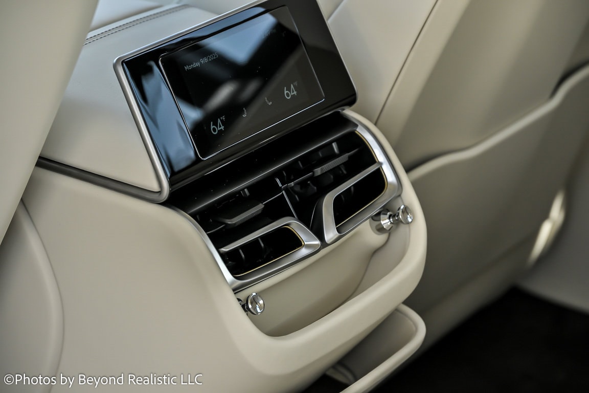 2026 Bentley Flying Spur Mulliner - Photo 31