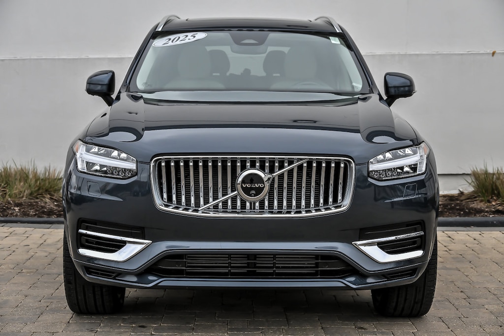 Used 2025 Volvo XC90 Plug-In Hybrid T8 Plus 6 Passenger T8 AWD Plus 6-Seater