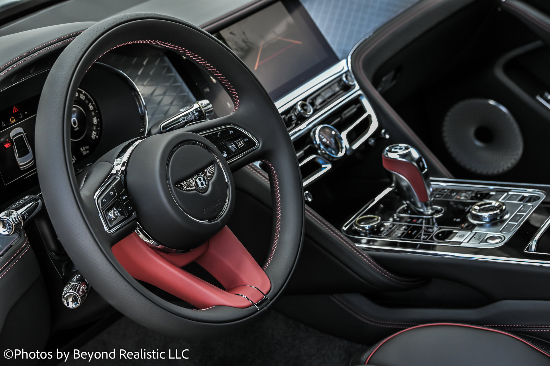 2025 Bentley Flying Spur - Photo 31