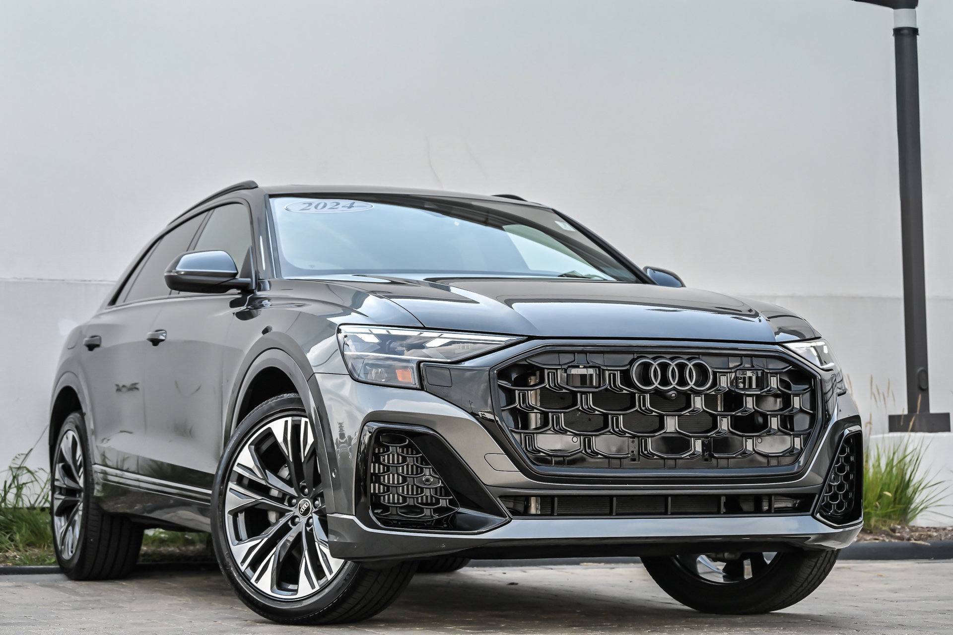 2024 Audi Q8 Premium Plus's photo