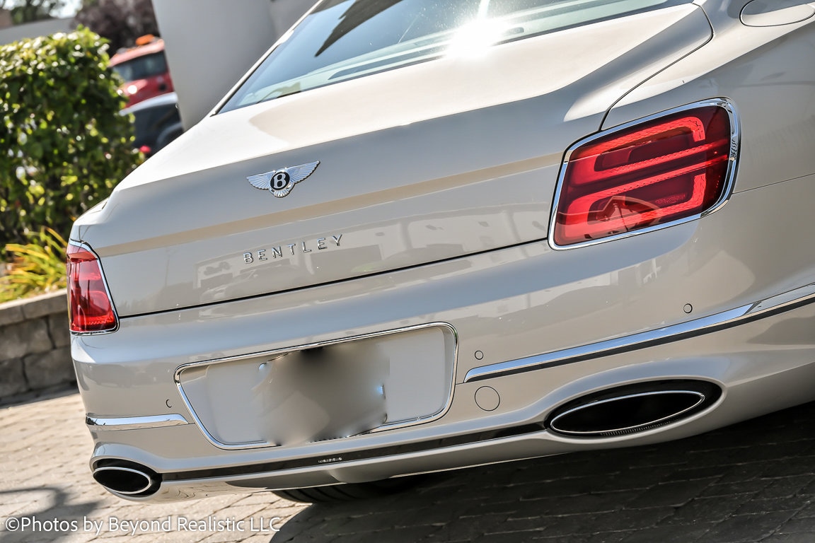 2026 Bentley Flying Spur Mulliner - Photo 14
