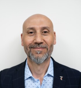 Staff member Ismail Abushaqra from ID_fb4708