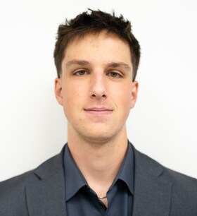 Staff member Alexander Stone from ID_fb4708
