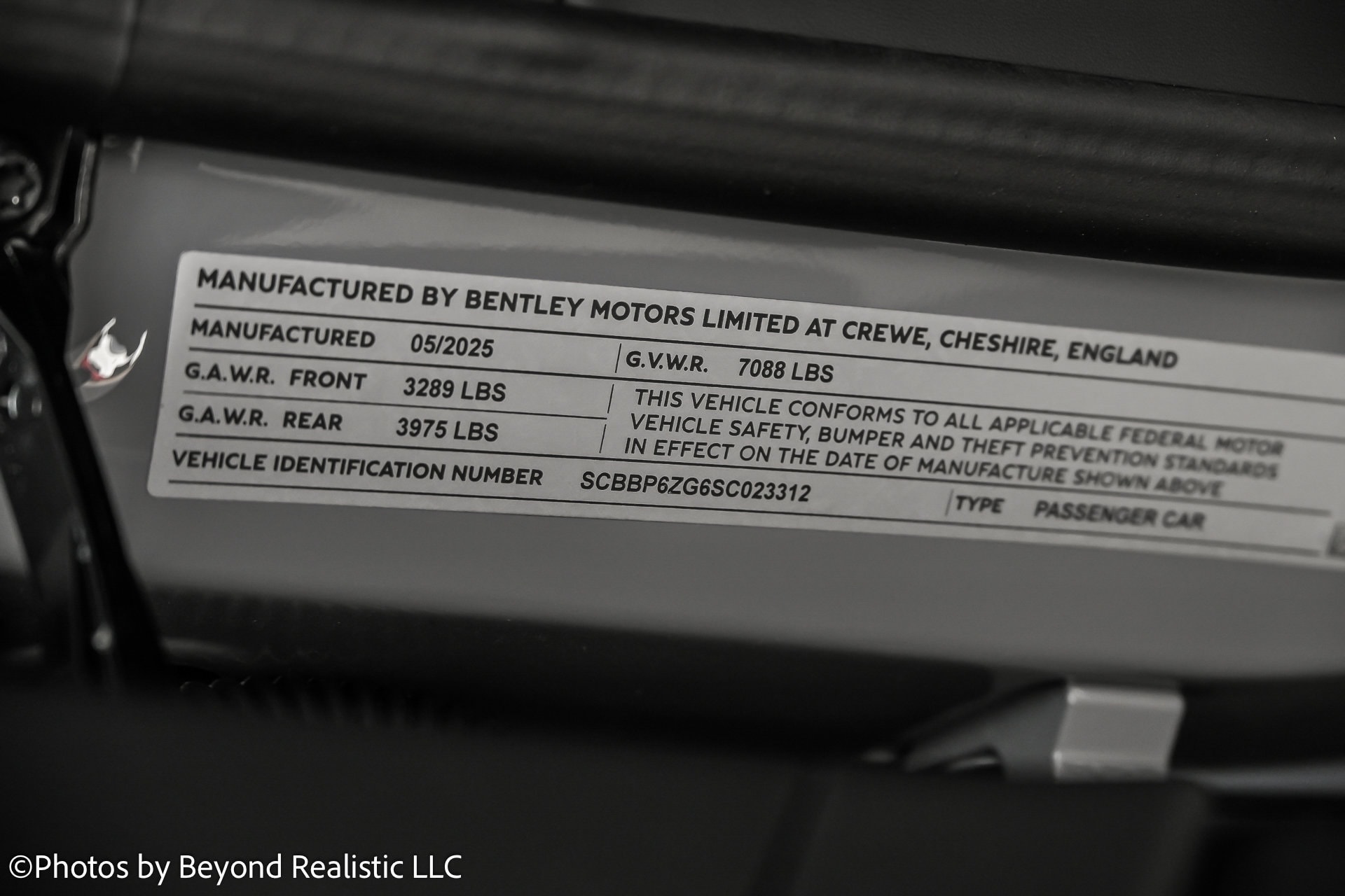 2025 Bentley Flying Spur - Photo 52