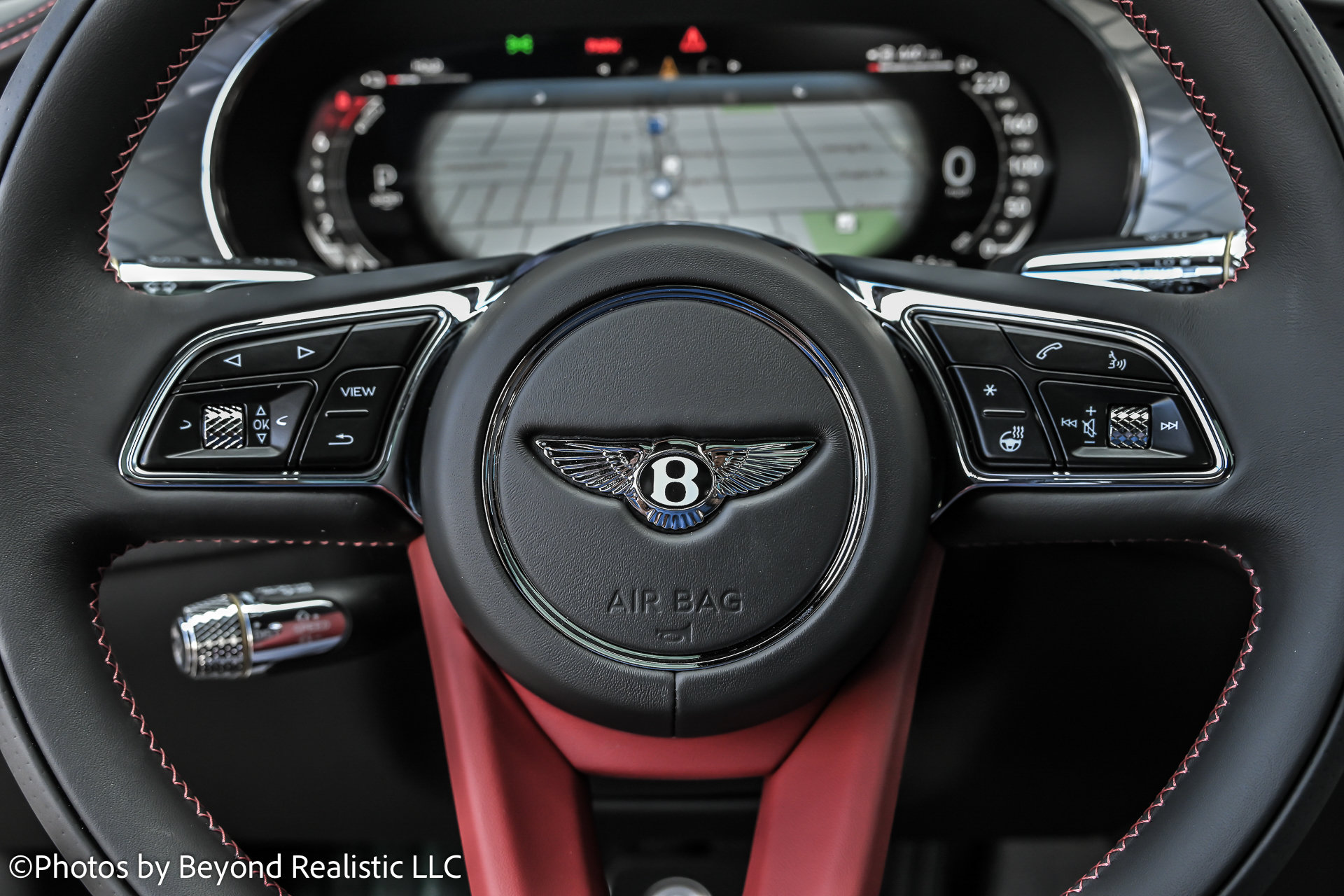 2025 Bentley Flying Spur - Photo 38