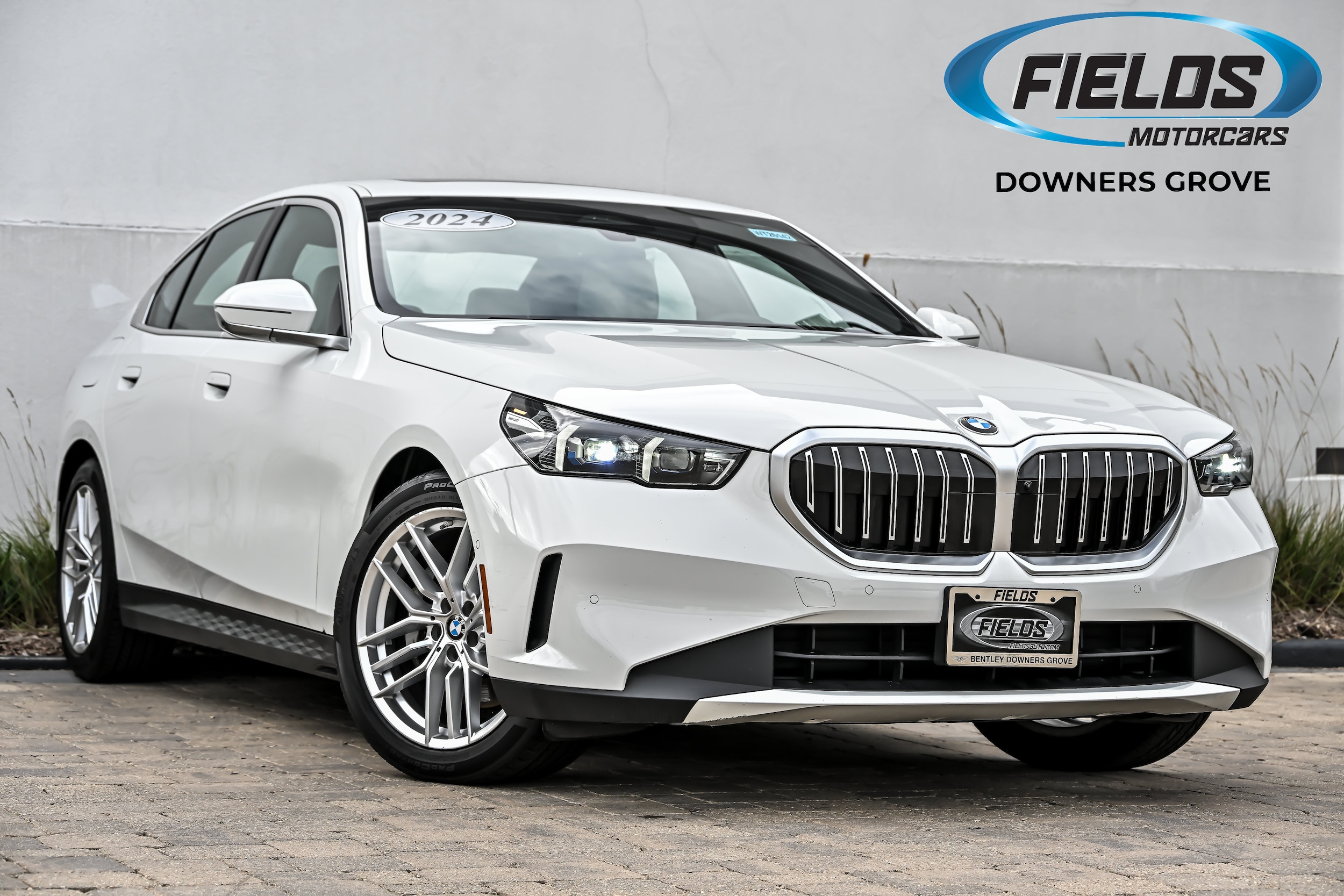 2024 BMW 5 Series 530i