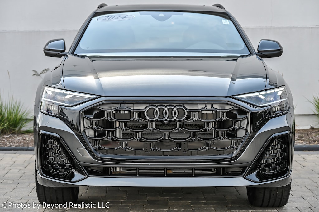 Used 2024 Audi Q8 Premium Plus Premium Plus 55 TFSI quattro