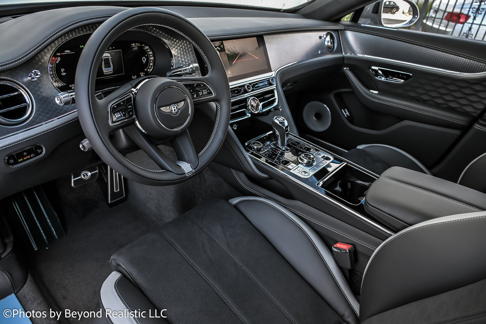 2025 Bentley Flying Spur Speed - Photo 24