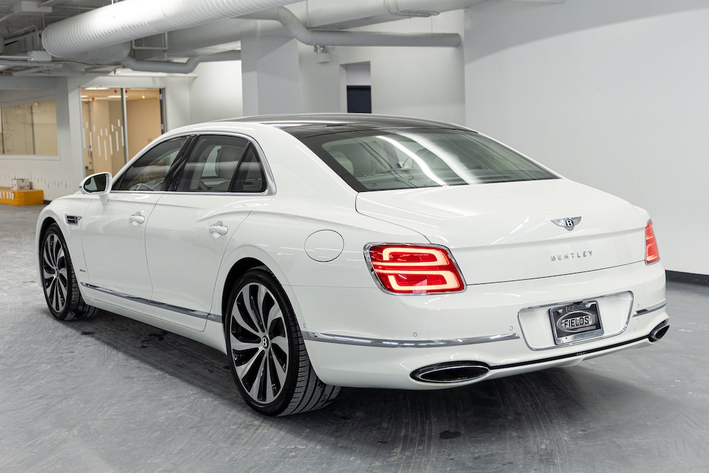 Certified 2026 Bentley Flying Spur Azure AZURE FLY SPUR AZURE