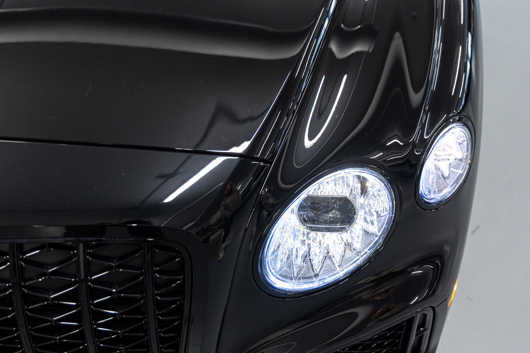 2026 Bentley Flying Spur Azure - Photo 11