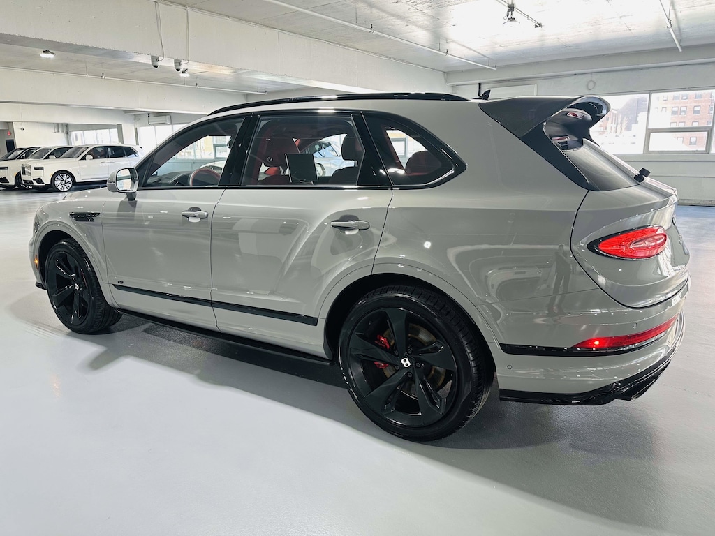 Used 2022 Bentley Bentayga V8 V8 AWD
