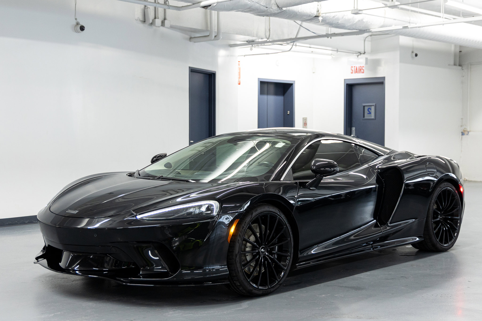 2020 McLaren GT Base