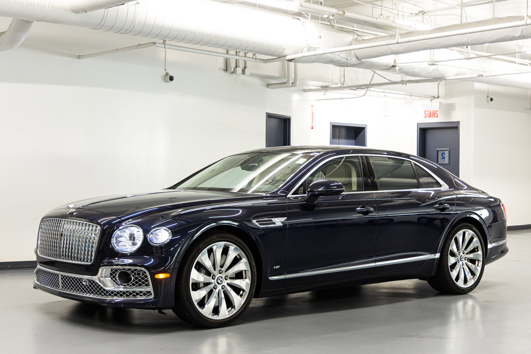 2022 Bentley Flying Spur's photo