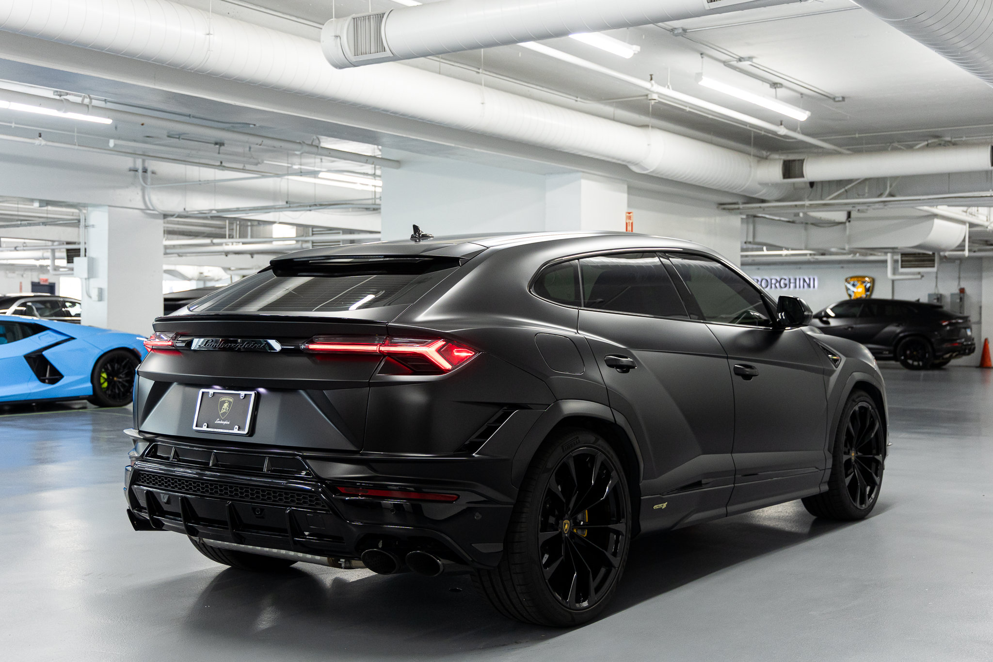 2024 Lamborghini Urus S - Photo 6
