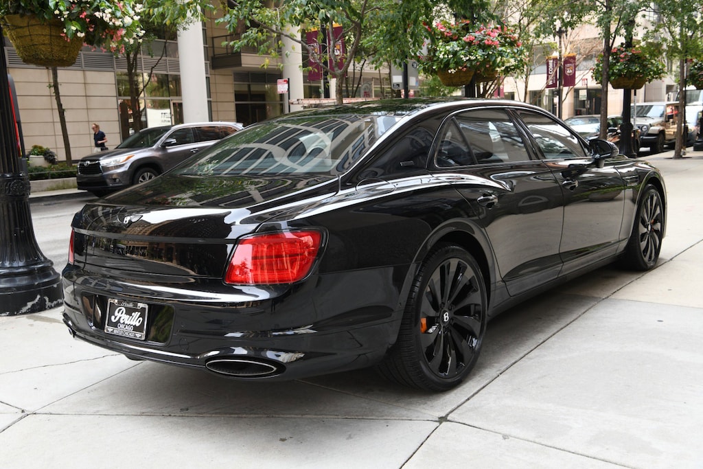 New 2025 Bentley Flying Spur BLACK EDITION