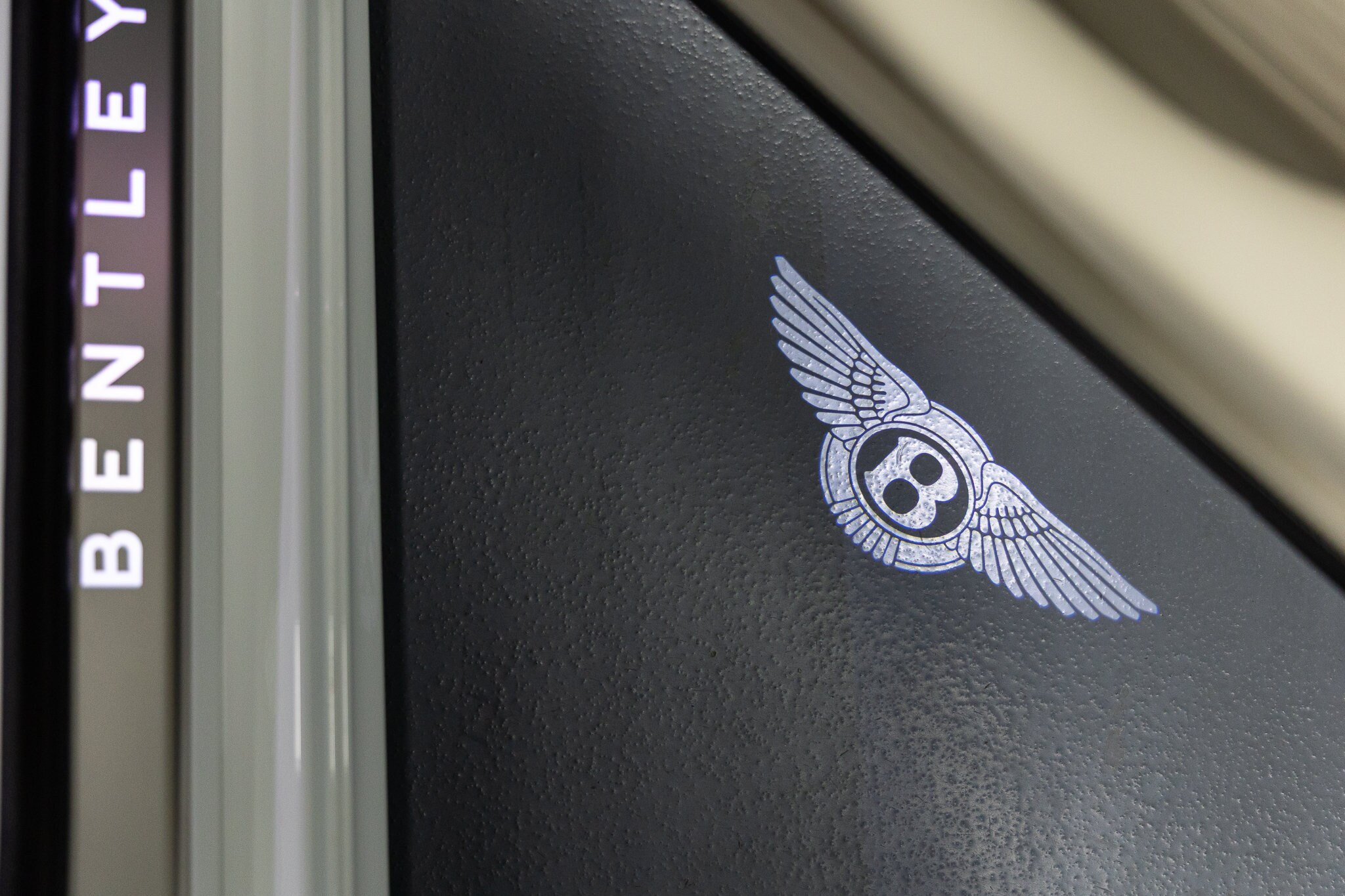 2026 Bentley Continental GT Azure - Photo 24