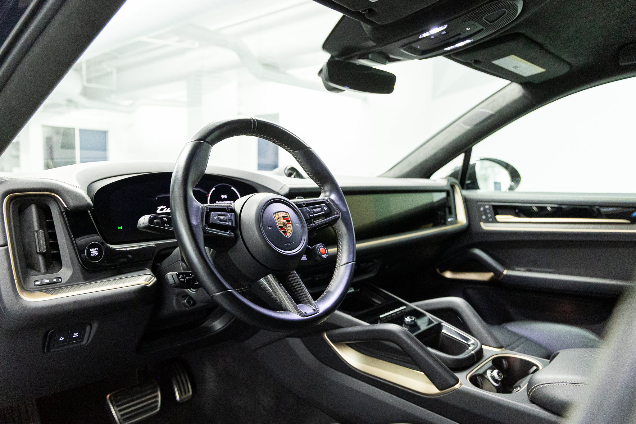 2024 Porsche Cayenne Coup Turbo GT - Photo 32