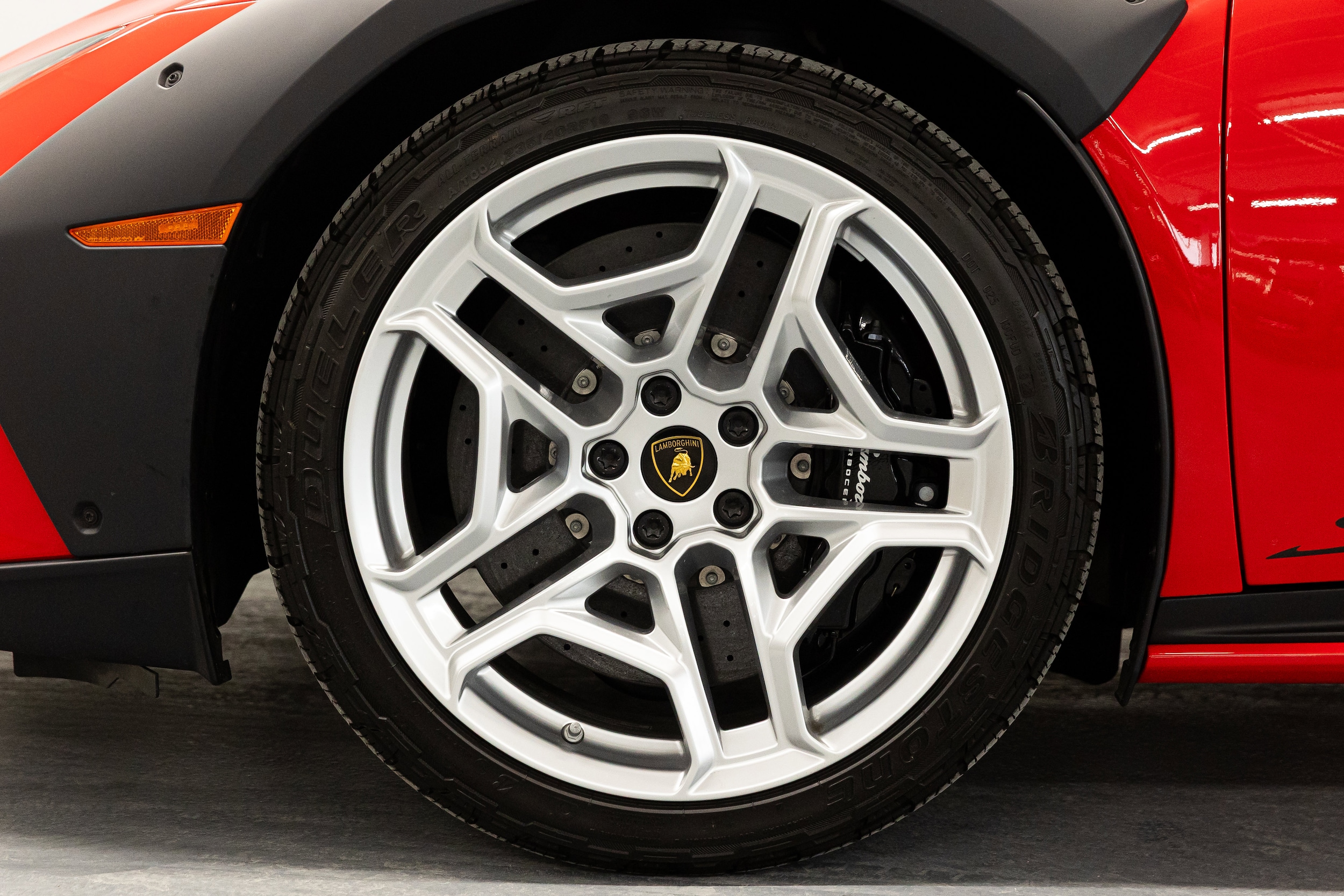 2023 Lamborghini Huracan Sterrato - Photo 22