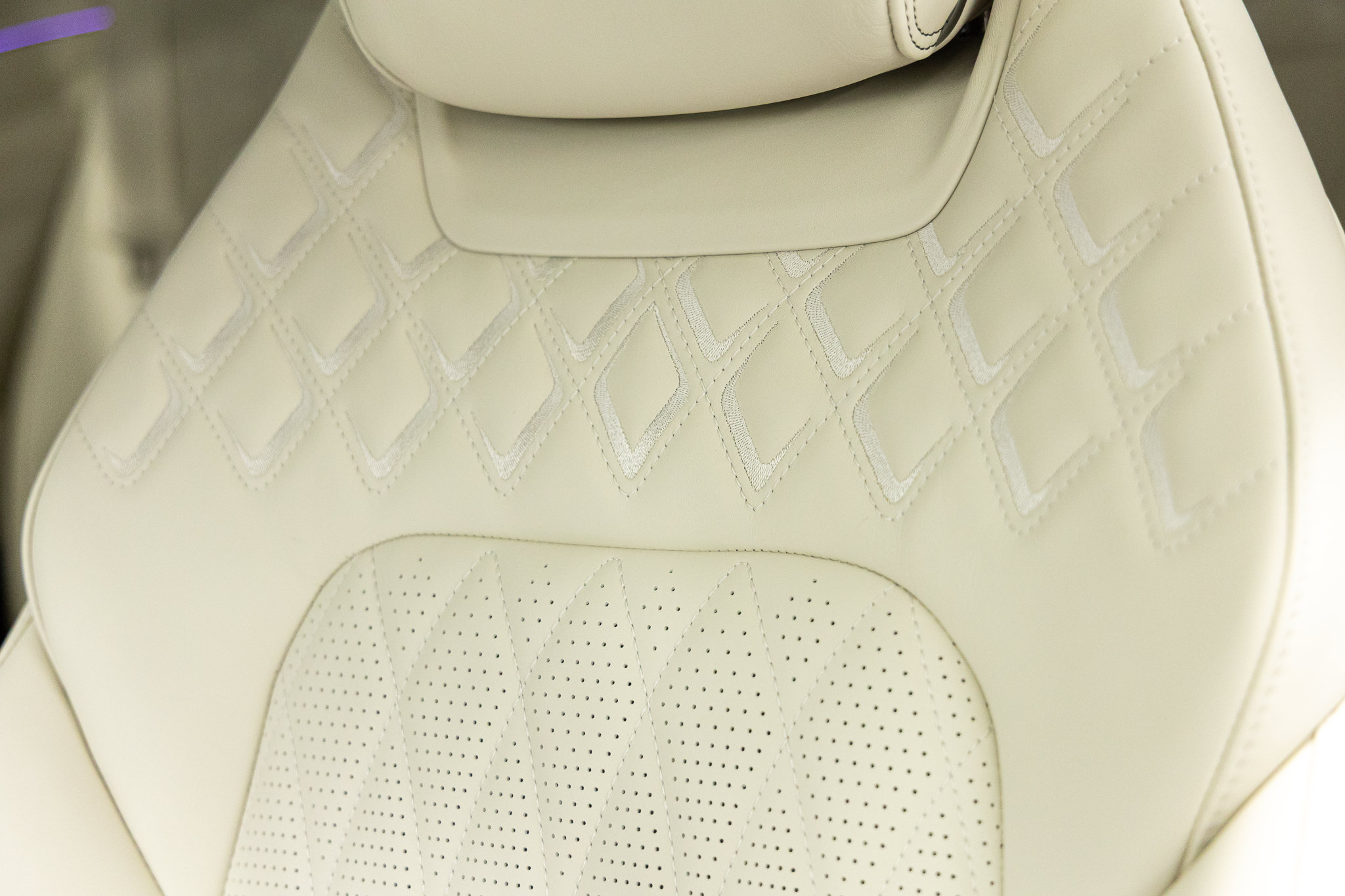 2026 Bentley Continental GT Azure - Photo 38