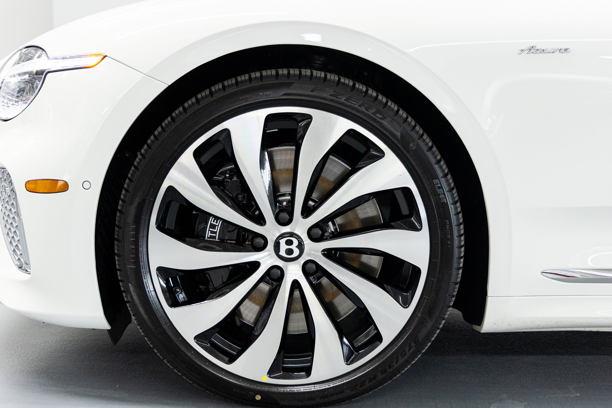 2026 Bentley Continental GT Azure - Photo 14