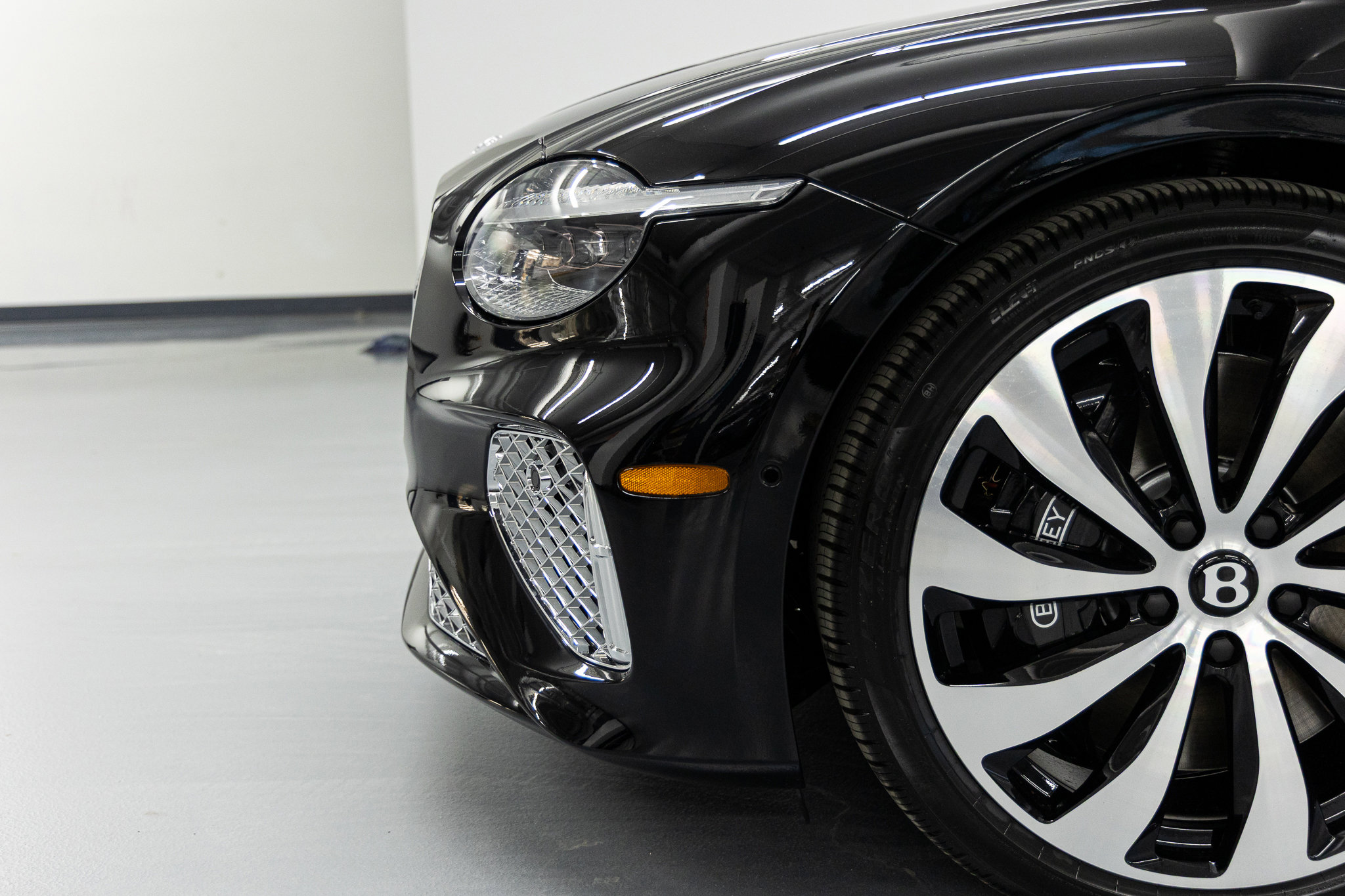 2026 Bentley Continental GT Azure - Photo 15