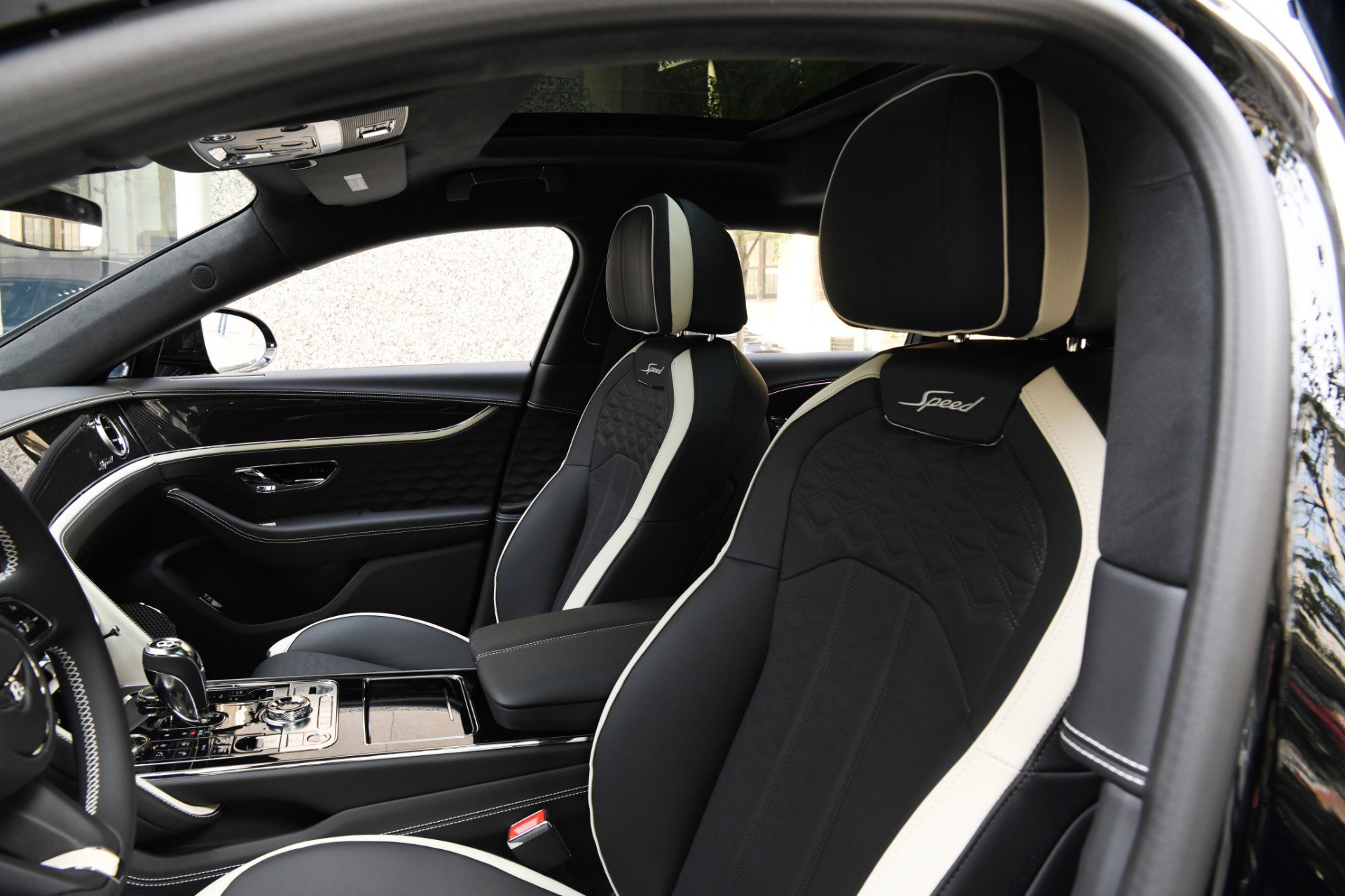 2026 Bentley Flying Spur Speed - Photo 9