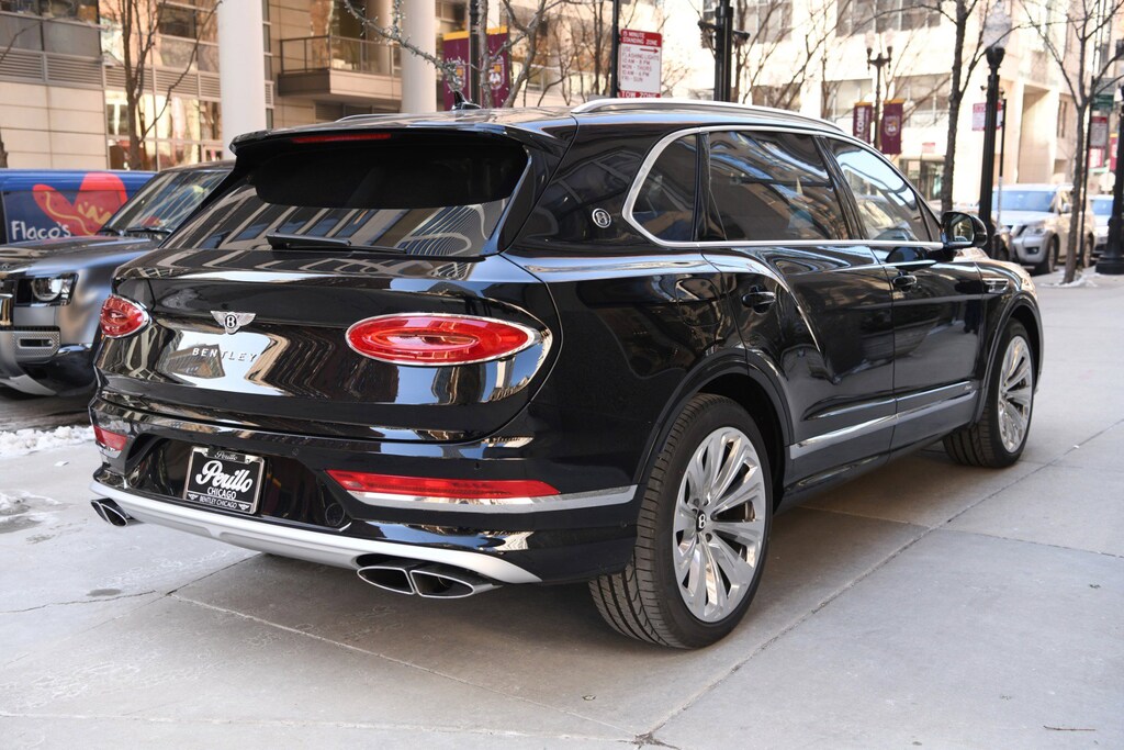 New 2025 Bentley Bentayga EWB V8 V8 AWD