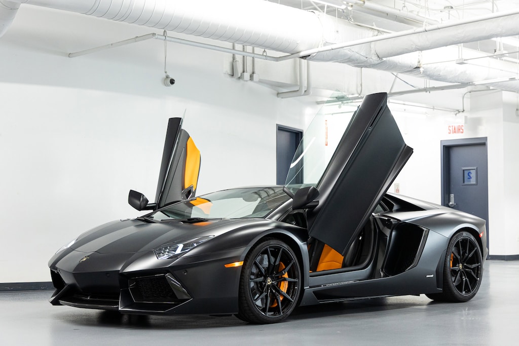 Used 2014 Lamborghini Aventador LP700-4 Coupe