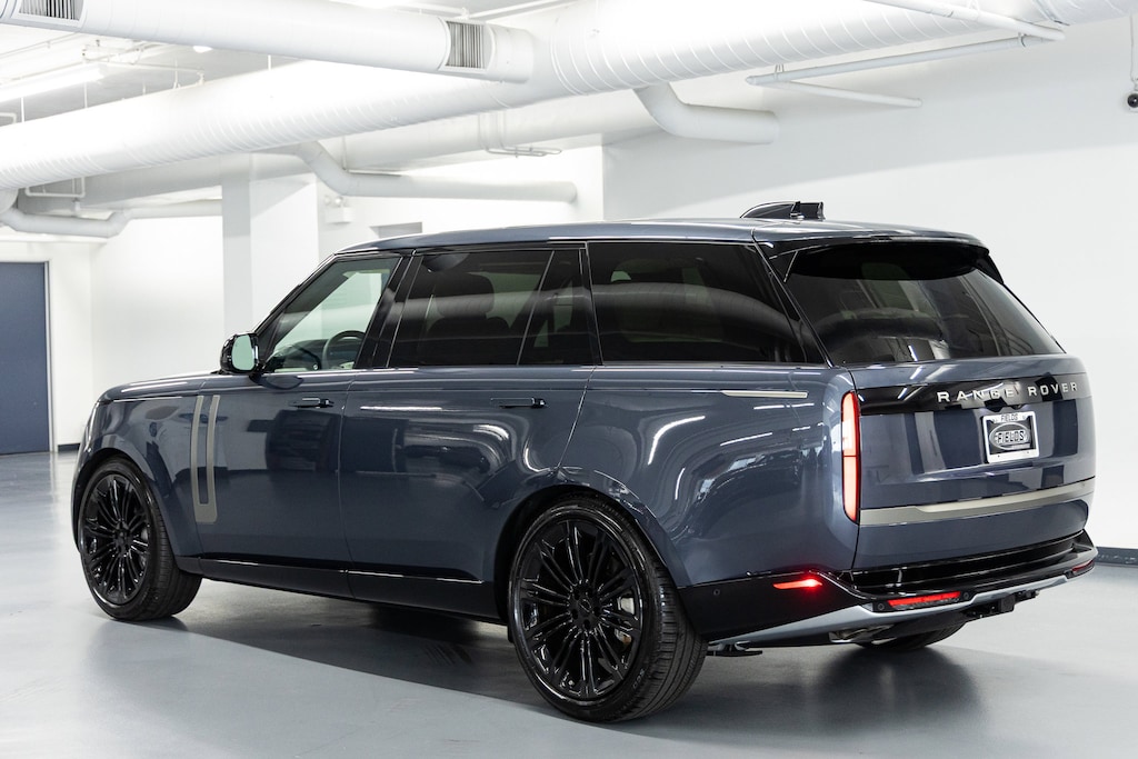 Used 2026 Land Rover Range Rover SE P530 SE LWB 7 Seat