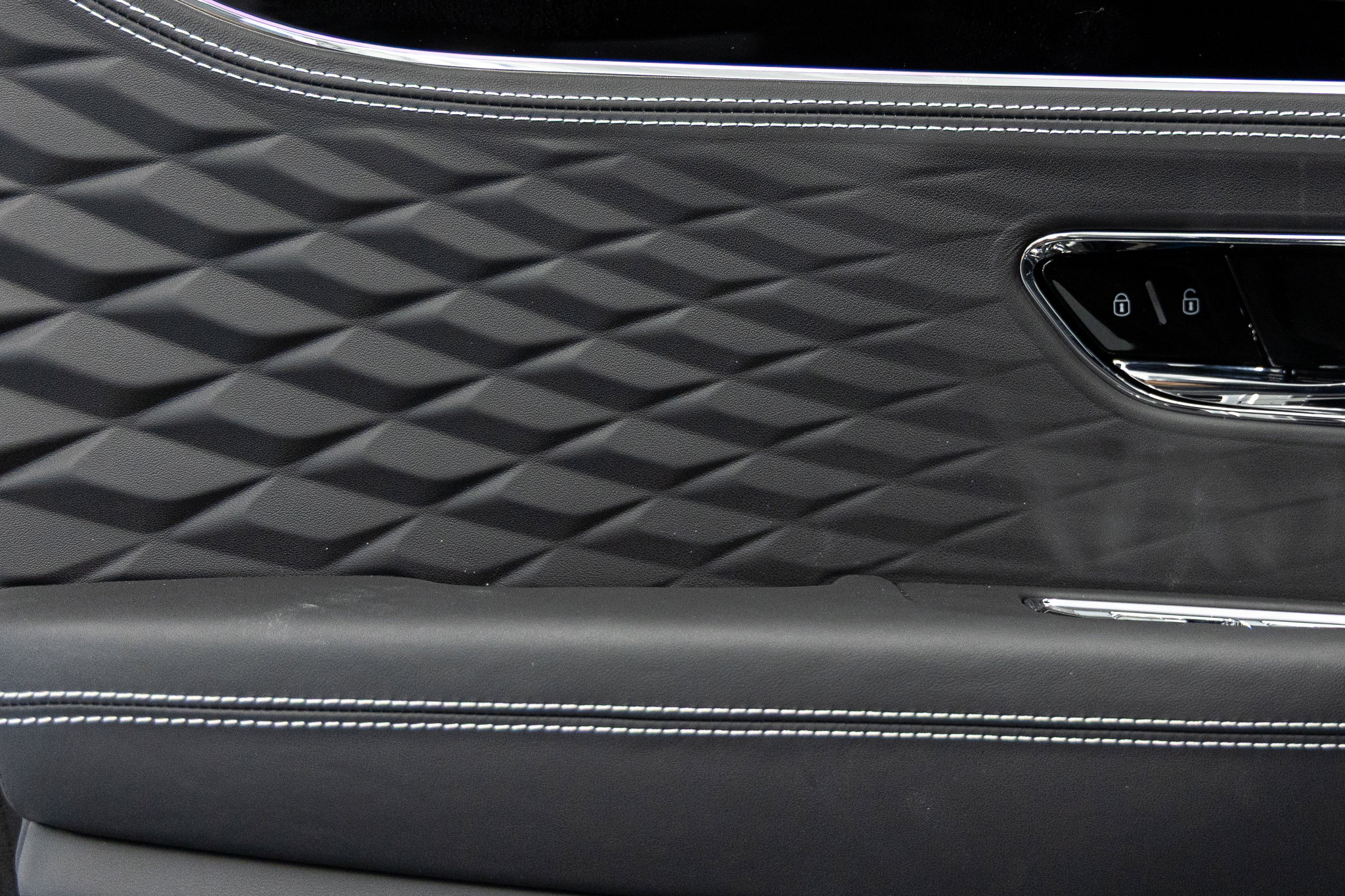 2026 Bentley Flying Spur Azure - Photo 24