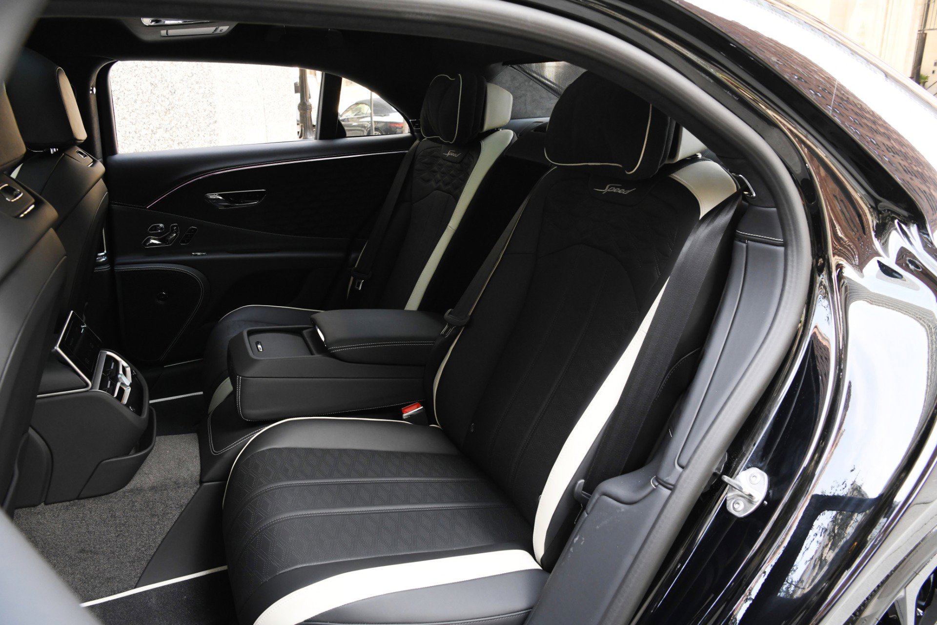 2026 Bentley Flying Spur Speed - Photo 12
