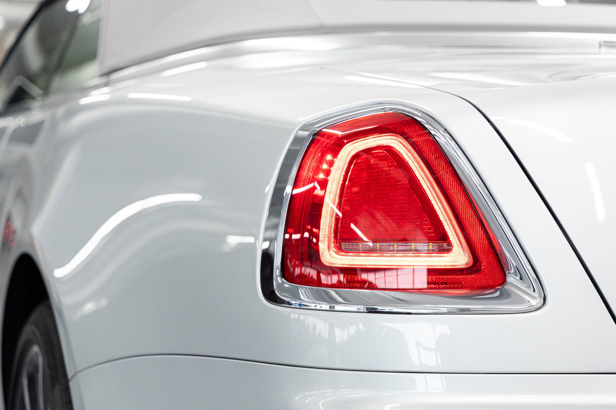 2017 Rolls-Royce Dawn Base - Photo 24