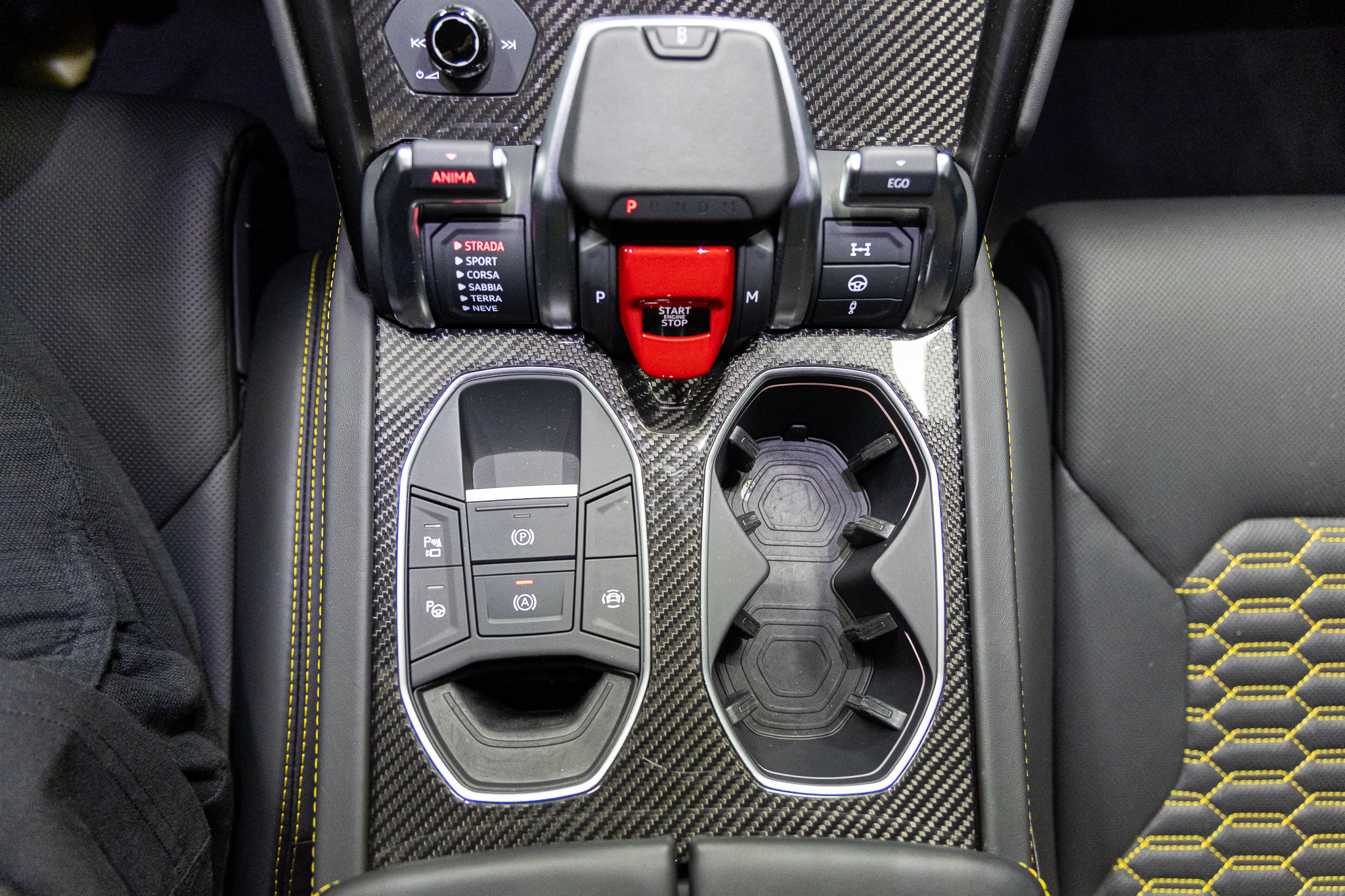 2024 Lamborghini Urus S - Photo 43