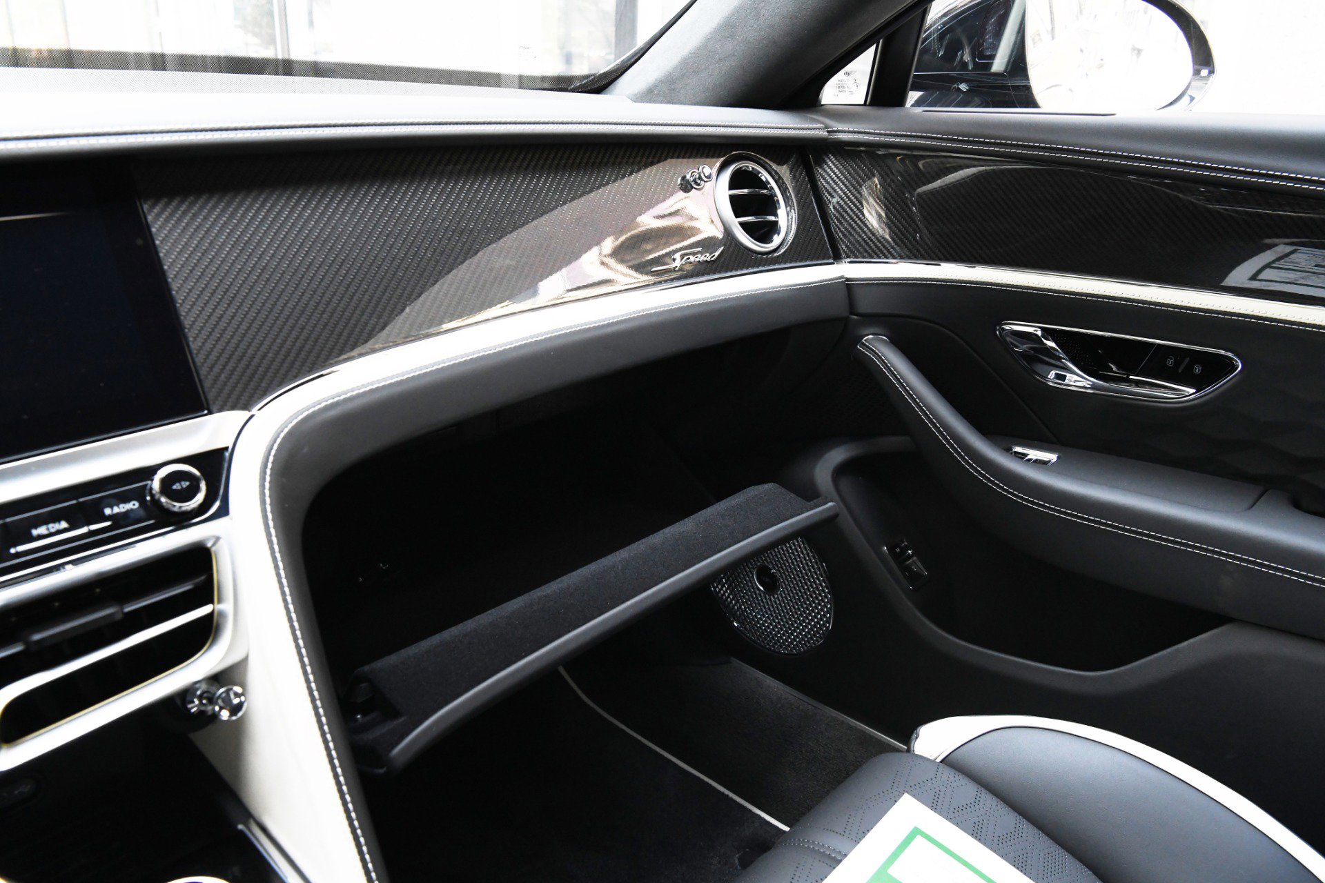 2026 Bentley Flying Spur Speed - Photo 18