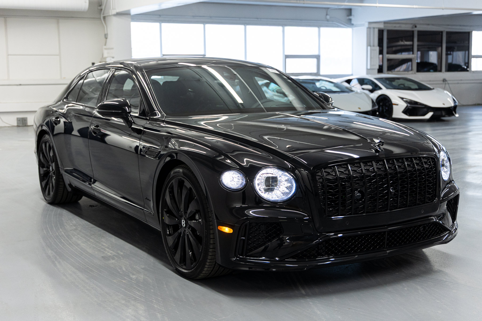 2026 Bentley Flying Spur Azure - Photo 6