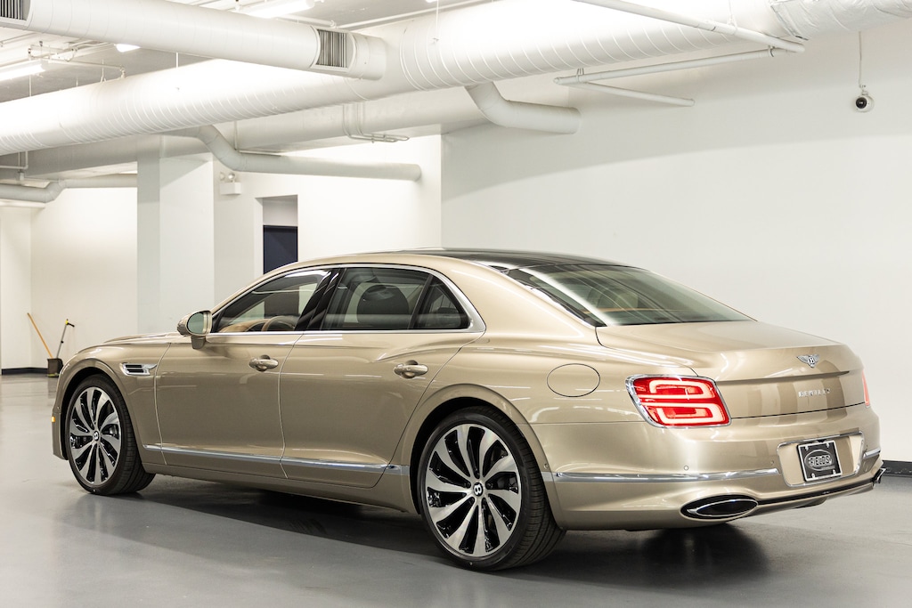 Certified 2026 Bentley Flying Spur V8 Sedan