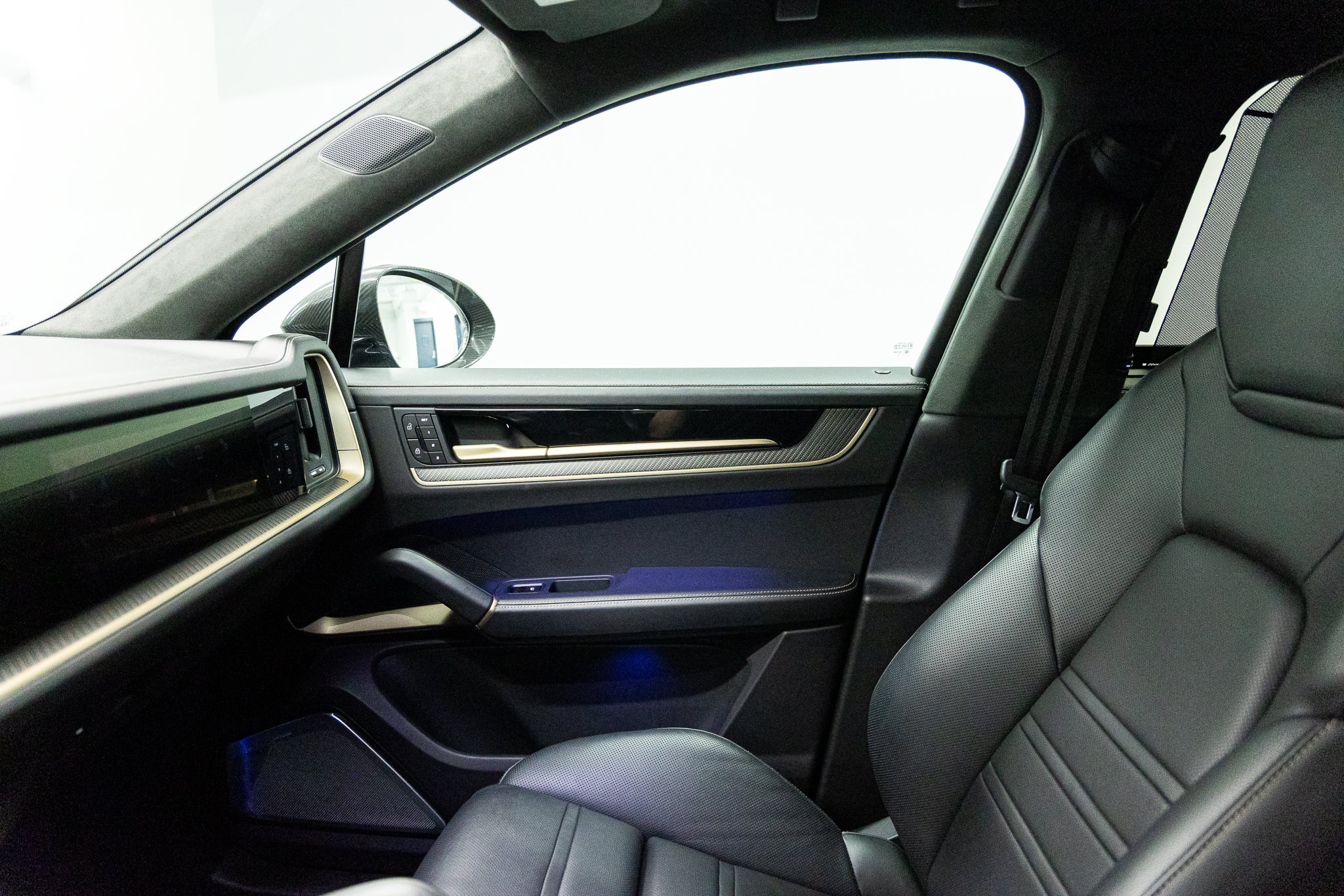 2024 Porsche Cayenne Coup Turbo GT - Photo 40