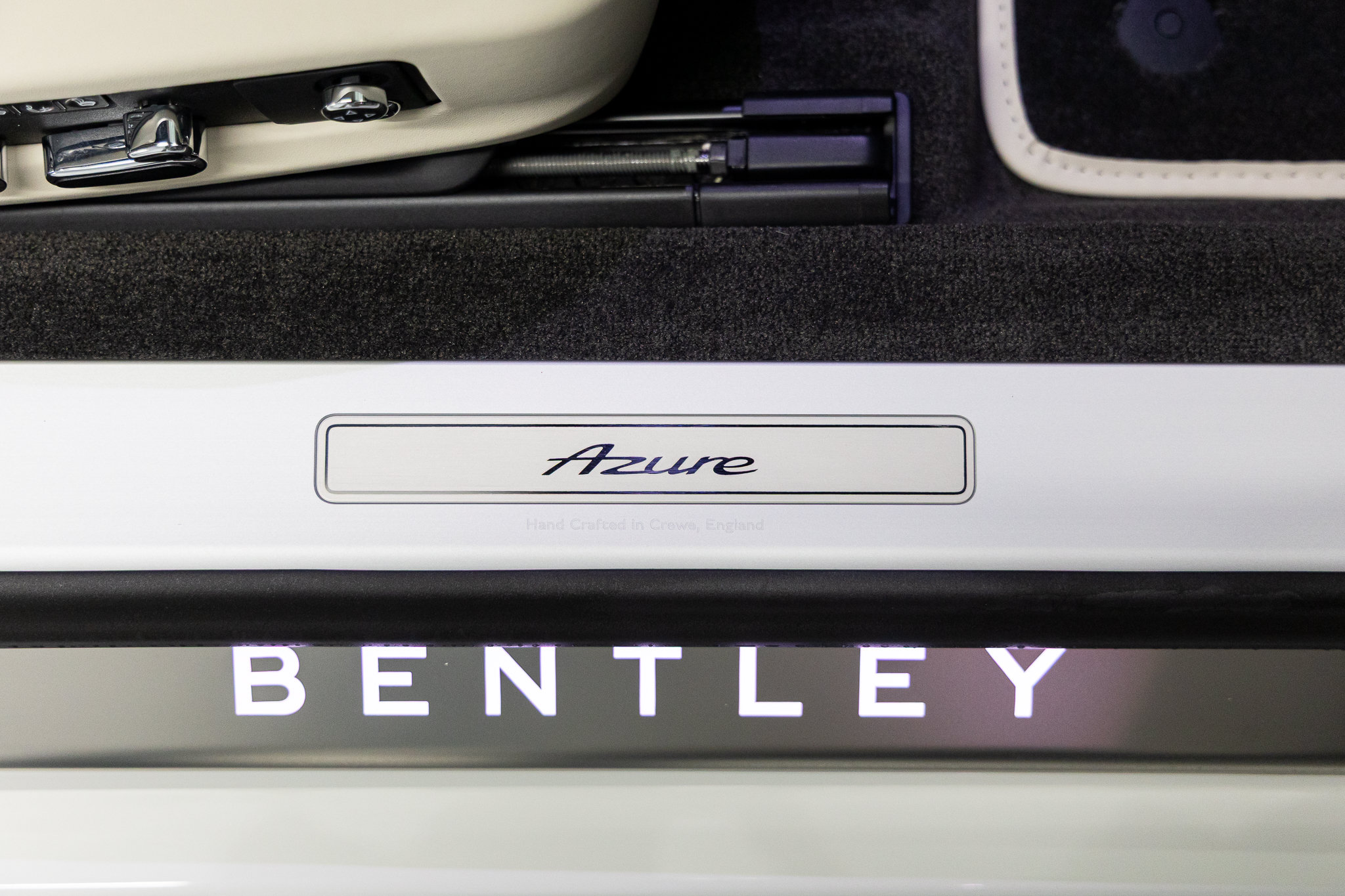 2026 Bentley Continental GT Azure - Photo 23