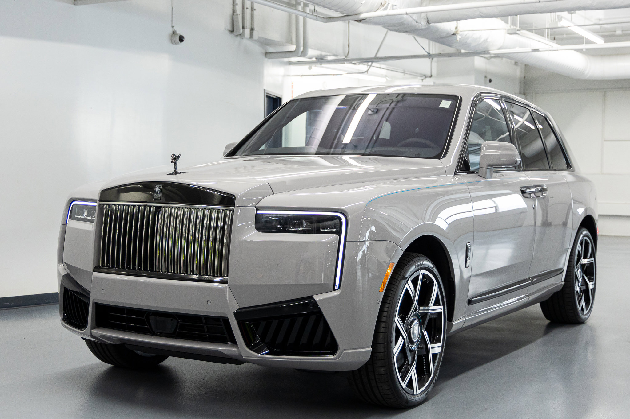 2026 Rolls-Royce Cullinan Black Badge's photo